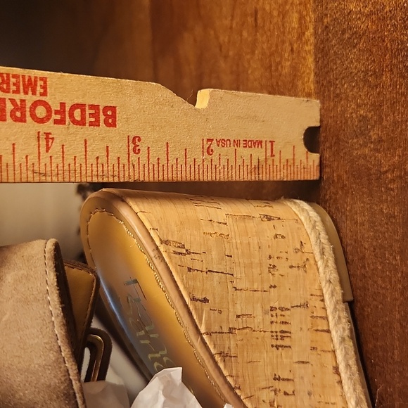 Franco Sarto nubuck wedge espadrille style - Picture 12 of 12